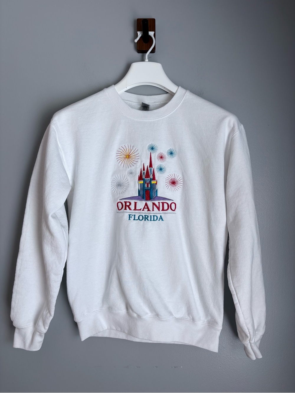 Vintage Y2K Orlando Florida Embroidered Fireworks Crewneck Sweatshirt Small